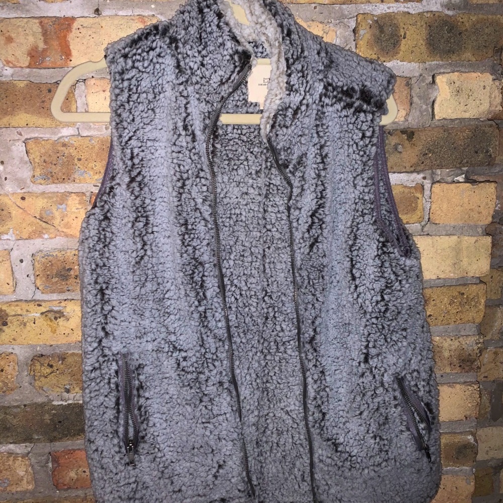 Thread Supply fuzzy vest